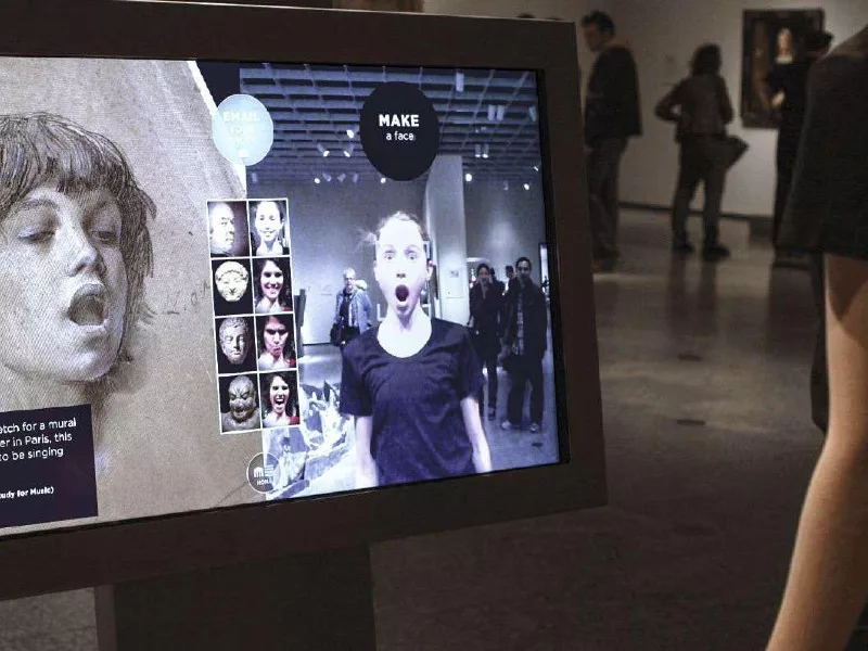 Borne avec webcam intégrée pour digitaliser les musées