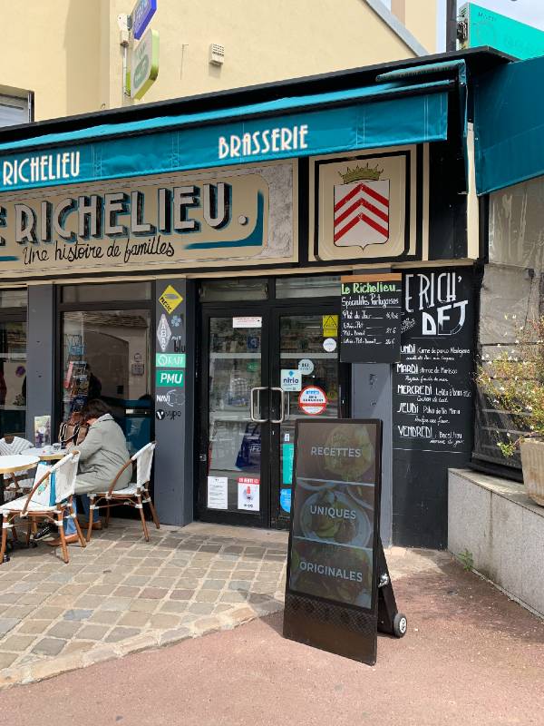 chevalet numérique pour le restaurant Le Richelieu